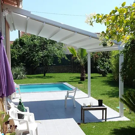 House In The City-center Of With A Private Pool * Antibes