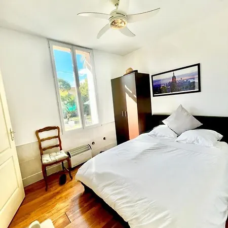 House In The City-center Of With A Private Pool Antibes